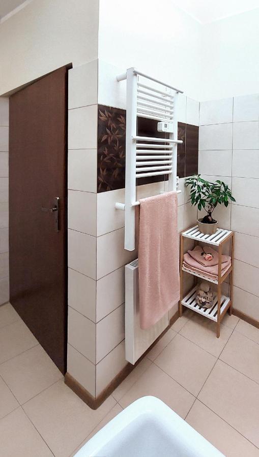 Apartamenty Gorki Male Тушен Екстериор снимка