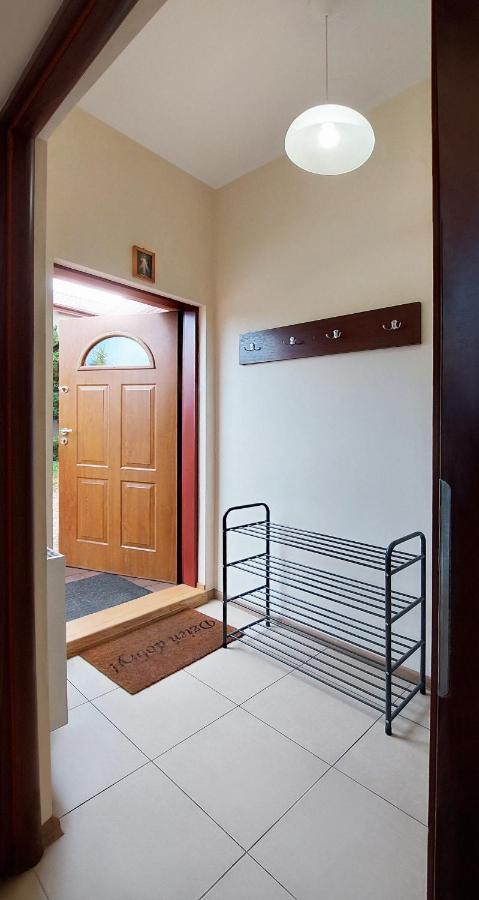 Apartamenty Gorki Male Тушен Екстериор снимка