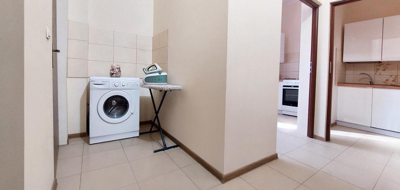 Apartamenty Gorki Male Тушен Екстериор снимка