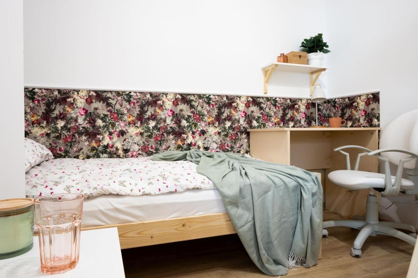 Apartamenty Gorki Male Тушен Екстериор снимка