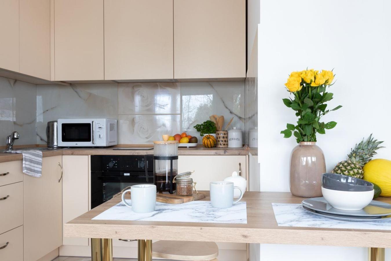 Apartamenty Gorki Male Тушен Екстериор снимка